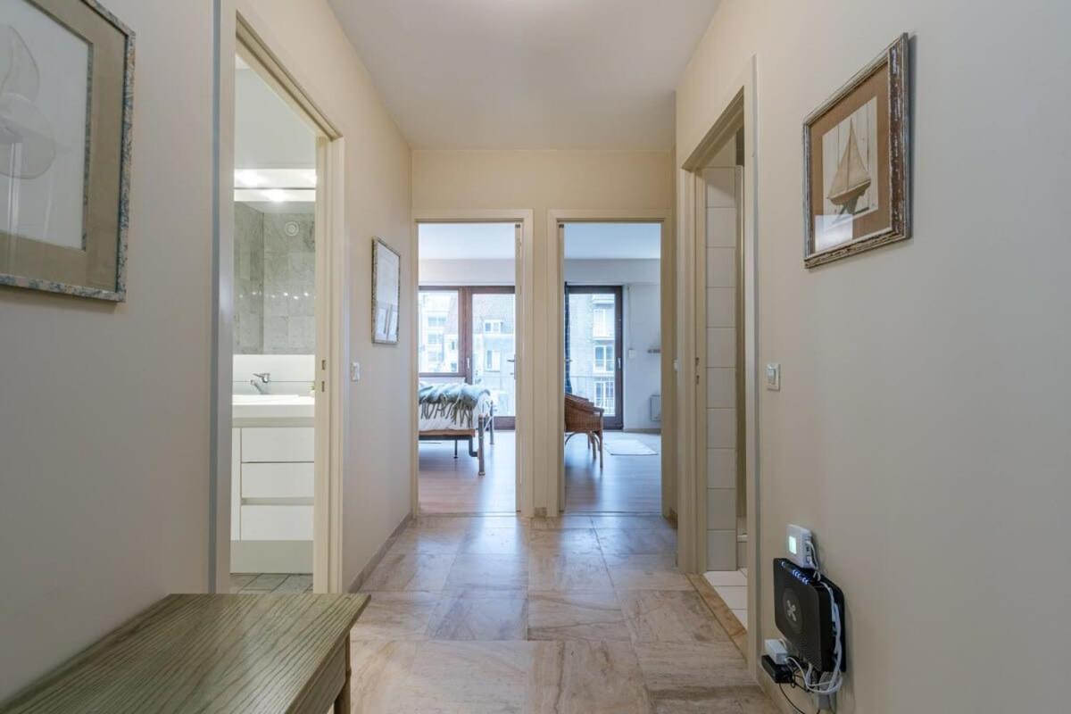 Huswell - Authentic Apartment With Terraces And Parking Knokke-Heist Esterno foto